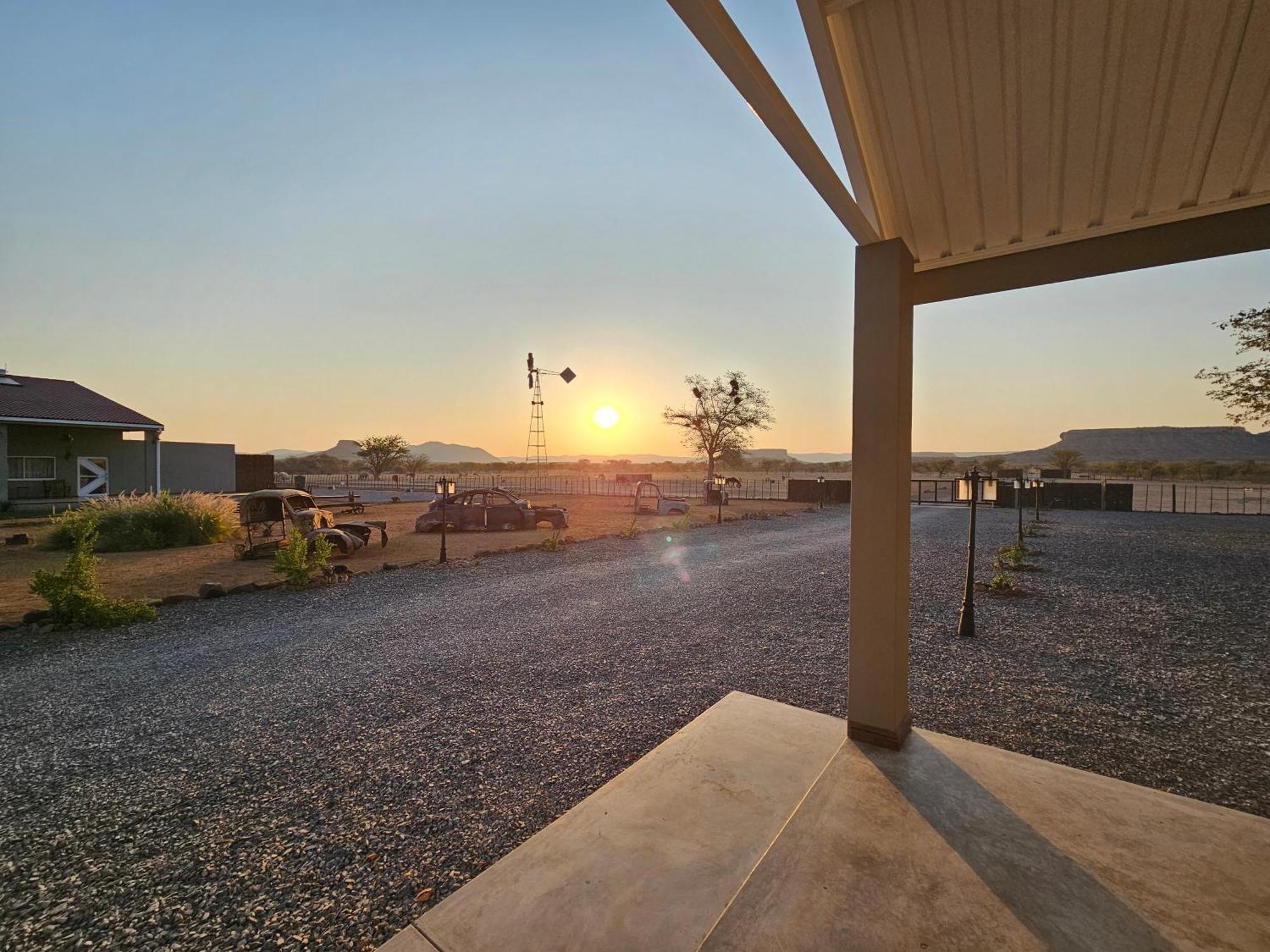 Ugab Game Farm & Lodge Vingerklip ภายนอก รูปภาพ